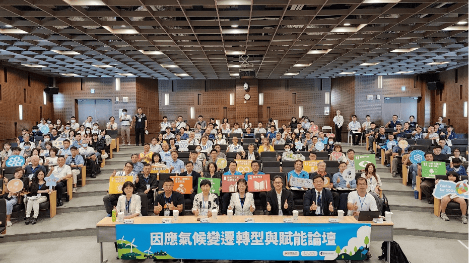 雲科大 YunTech ONE 雲科一號發表會暨智慧電動車中心辦公室貴賓大合影